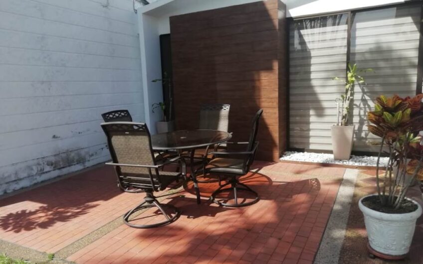 Casa en Conjunto Cerrado para la Venta al Norte de Armenia