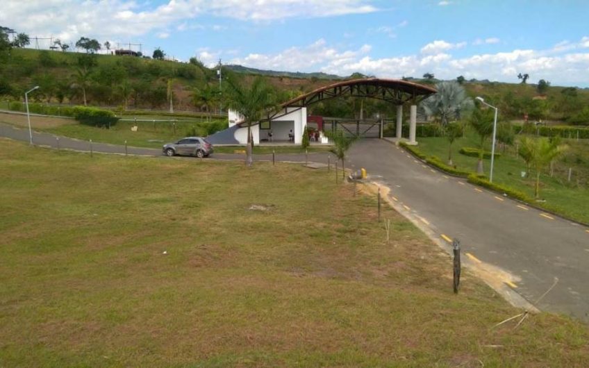 Lote Campestre para la Venta en Conjunto Cerrado Cerritos Risaralda