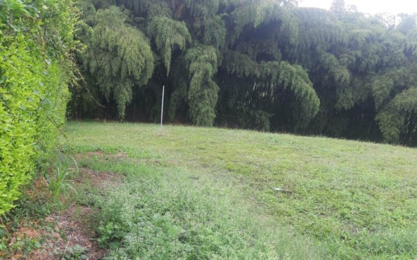 Lote para la Venta en Condominio Campestre Vía al Club Campestre