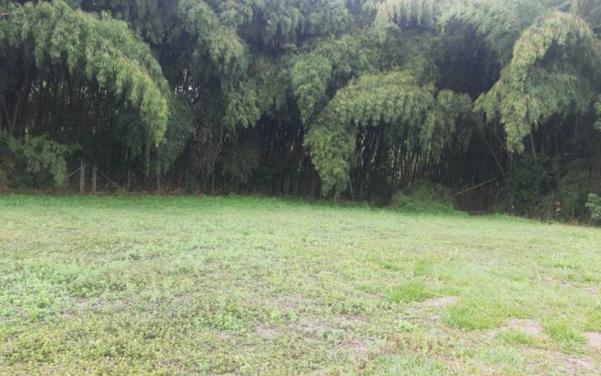 Lote para la Venta en Condominio Campestre Vía al Club Campestre
