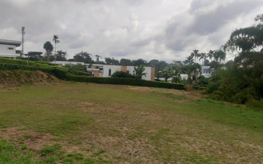 Lote para la Venta en Condominio Campestre Vía al Club Campestre