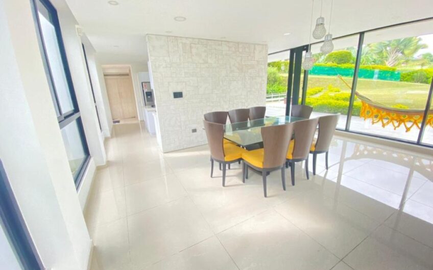 Casa para la Venta en Condominio Campestre Vía a Circasia