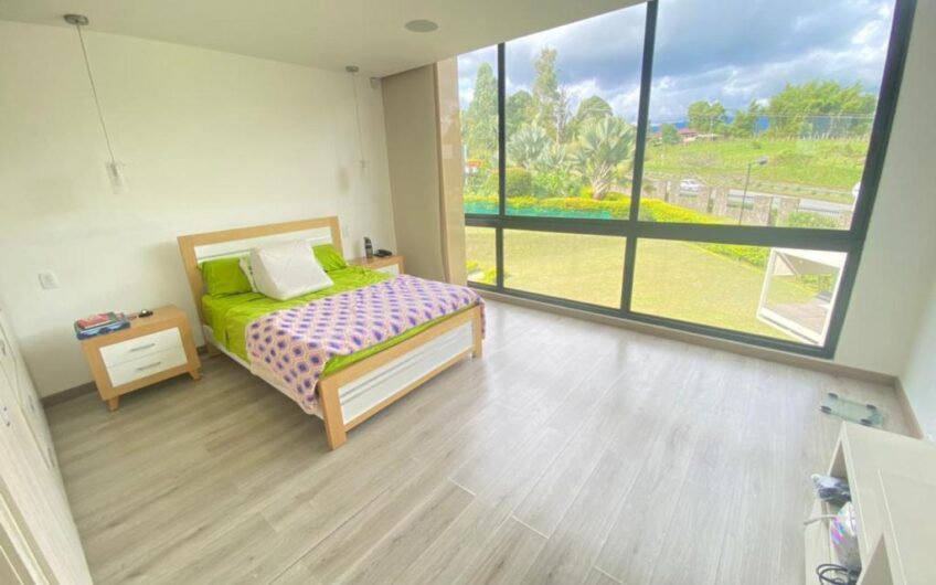 Casa para la Venta en Condominio Campestre Vía a Circasia