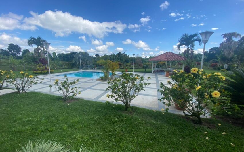 Finca para la Venta Vía al Valle – Sector La Herradura