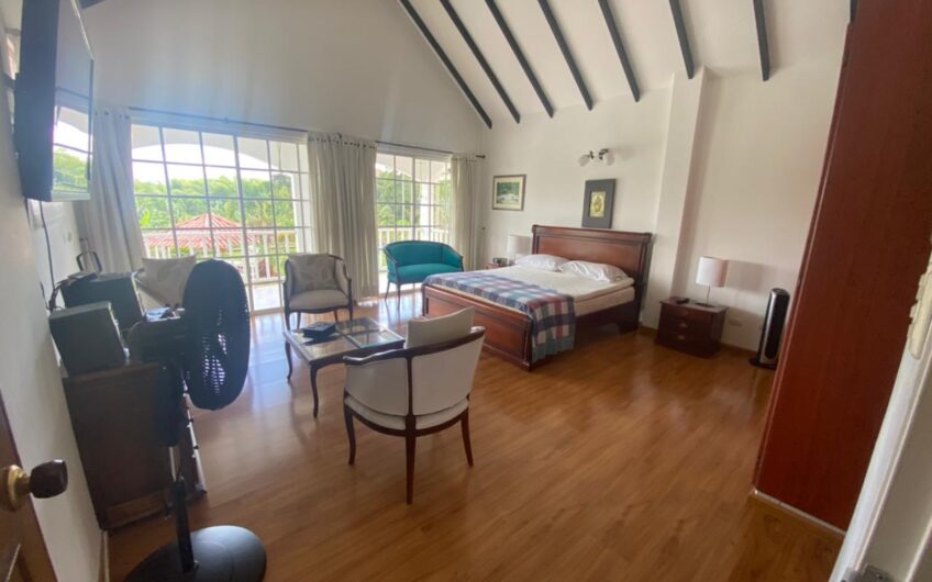 Finca para la Venta Vía al Valle – Sector La Herradura
