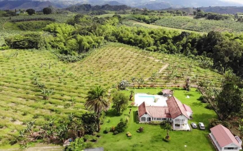 Finca para la Venta Vía al Valle – Sector La Herradura