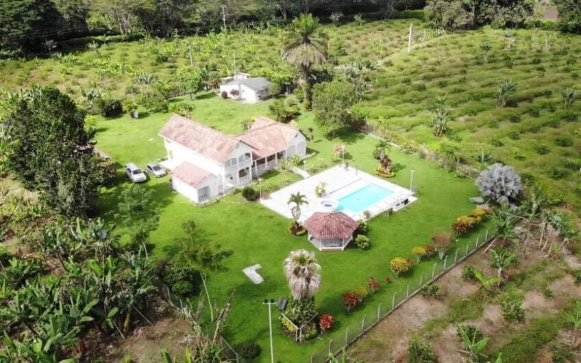 Finca para la Venta Vía al Valle – Sector La Herradura