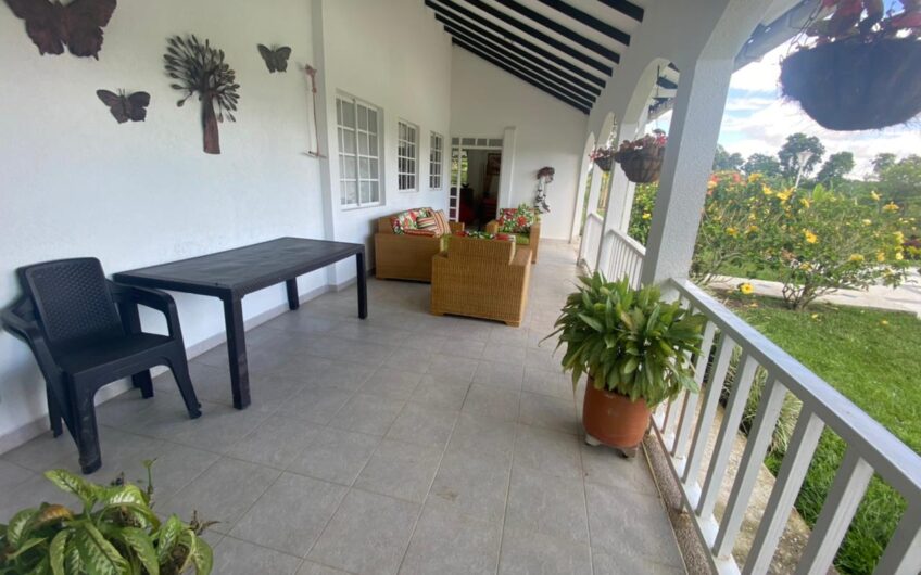 Finca para la Venta Vía al Valle – Sector La Herradura
