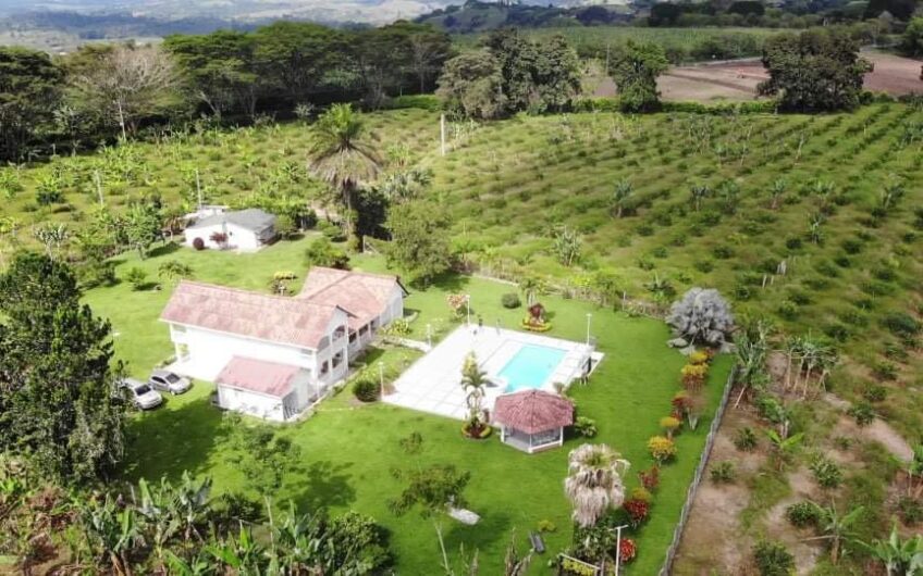 Finca para la Venta Vía al Valle – Sector La Herradura
