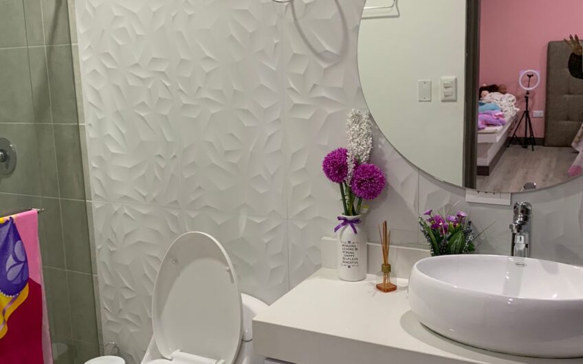 Exclusiva Casa en Condominio Campestre para la Venta – Vía a Pueblo Tapao