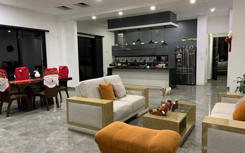 Exclusiva Casa en Condominio Campestre para la Venta – Vía a Pueblo Tapao