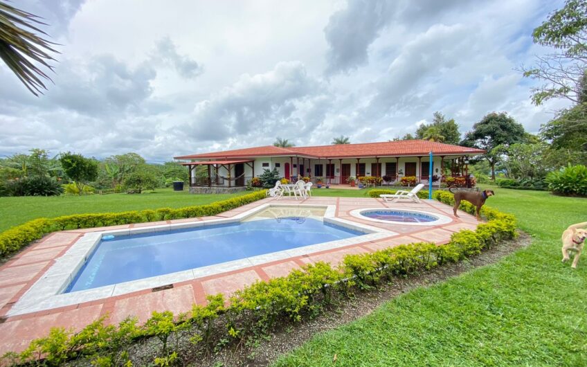 Finca para la Venta en la Mejor Zona del Caimo