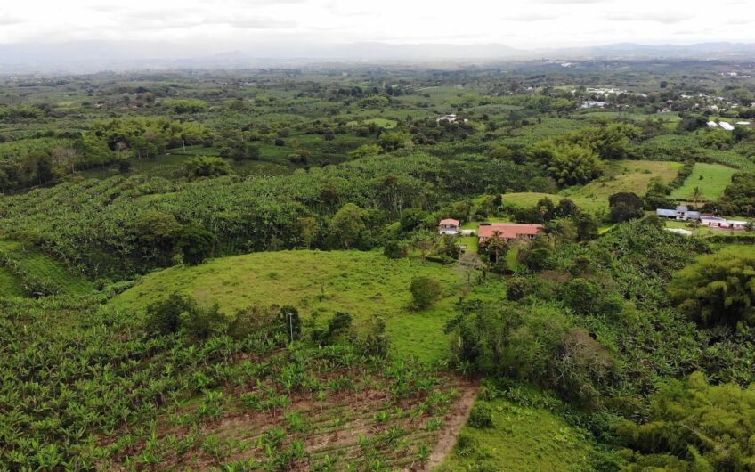 Finca para la Venta en la Mejor Zona del Caimo