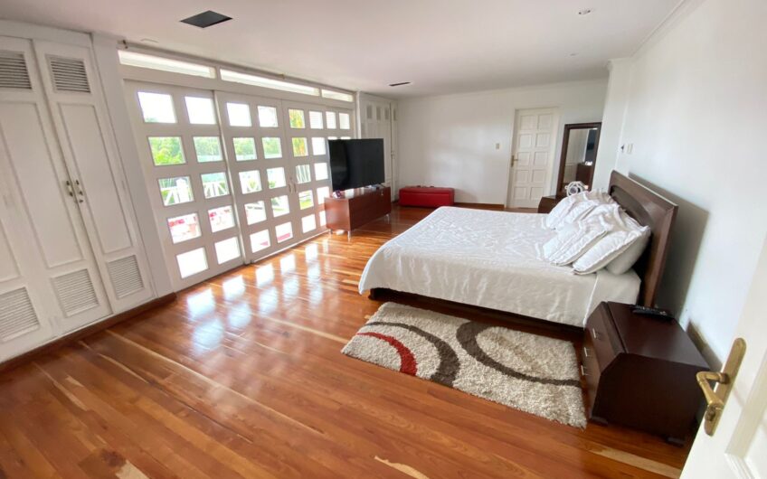 Casa para la Venta en Condominio Campestre – Vía a Circasia