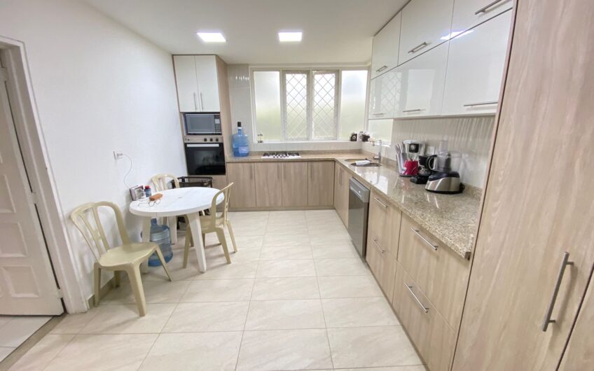 Casa para la Venta en Condominio Campestre – Vía a Circasia