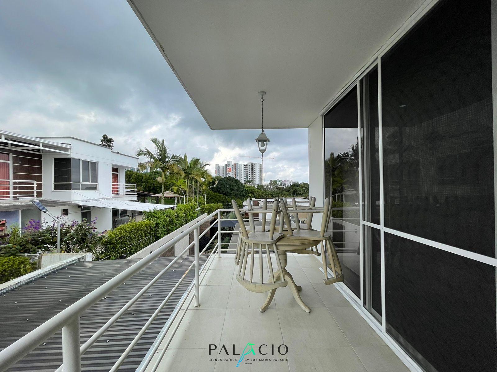 Exclusiva Casa para la Venta en Conjunto Cerrado Norte de Armenia luzmapalacio