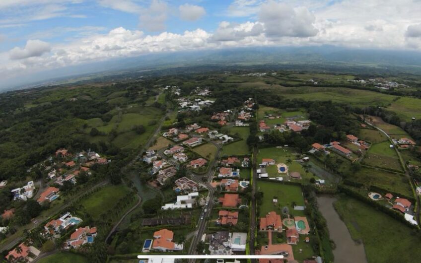 Exclusiva Casa Campestre para la Venta – Pereira, Risaralda