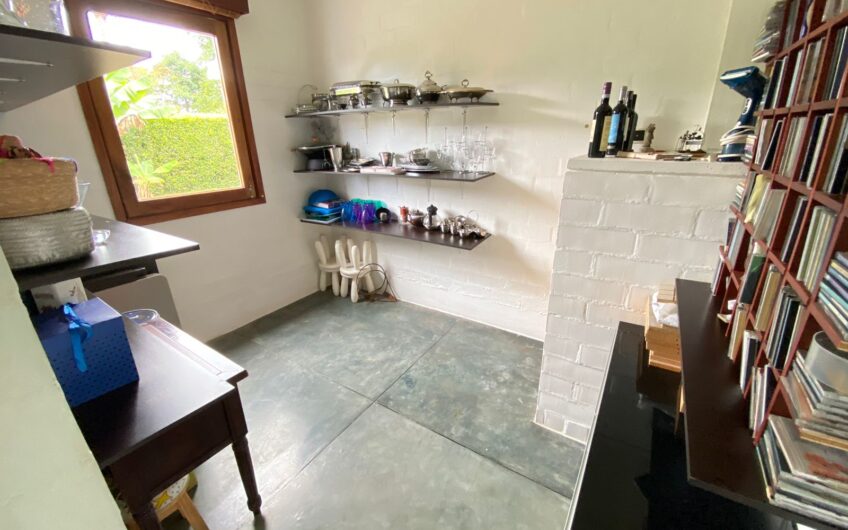 Exclusiva Casa para la Venta en Condominio Campestre – Vía al Aeropuerto