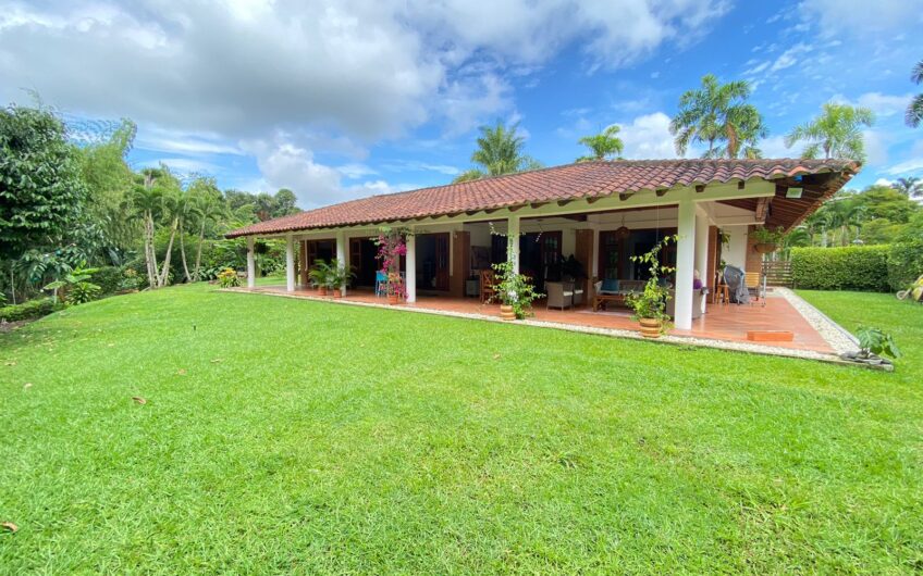 Exclusiva Casa Campestre para la Venta – Pereira, Risaralda