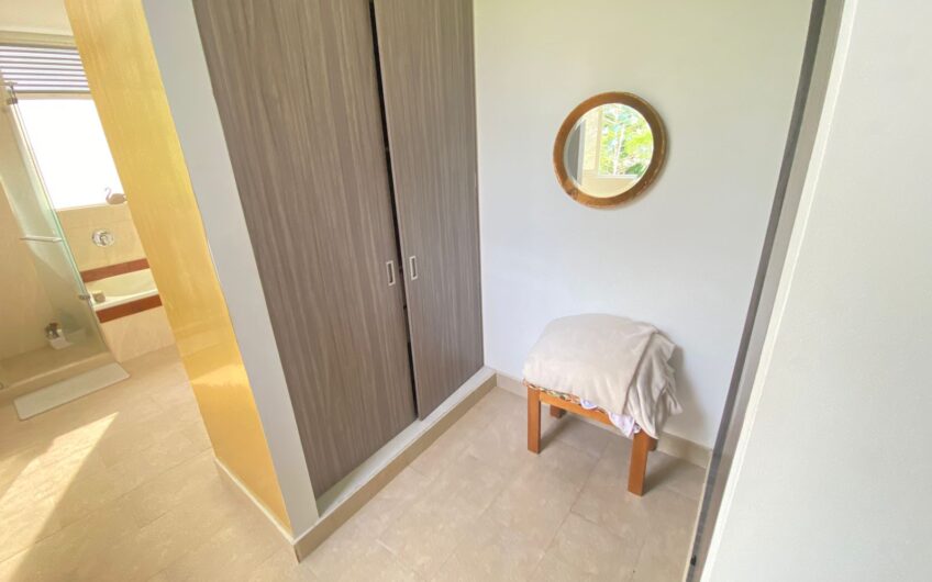Casa para la Venta en Condominio Campestre – Vía al Caimo