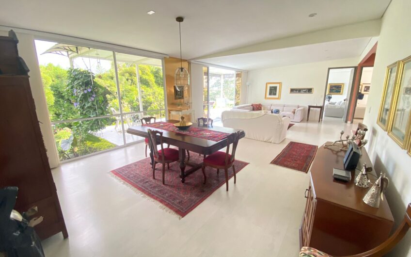 Casa para la Venta en Condominio Campestre – Vía al Caimo