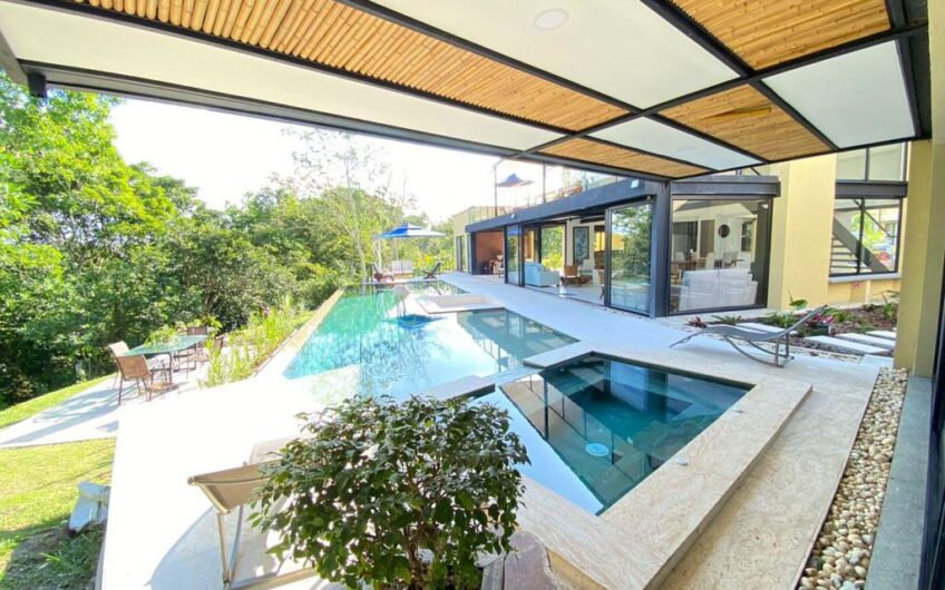 Casa para la Venta en Condominio Campestre – Tebaida, Quindío