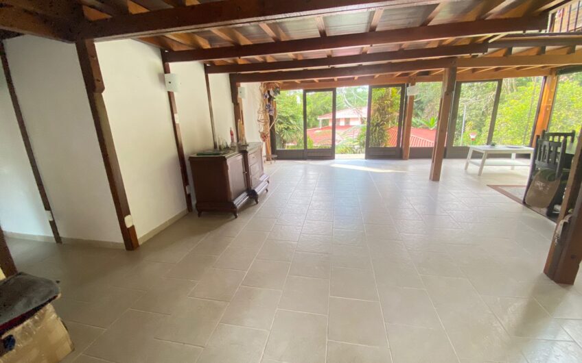 Casa para la Venta en Condominio Campestre – Vía a Circasia