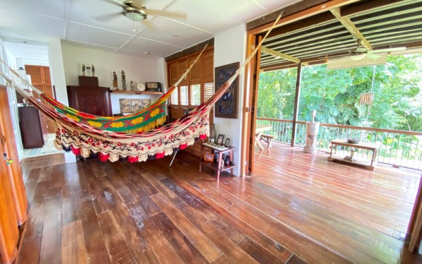Finca Hotel para la Venta  Estilo Antioqueño – Vía Pueblo Tapao