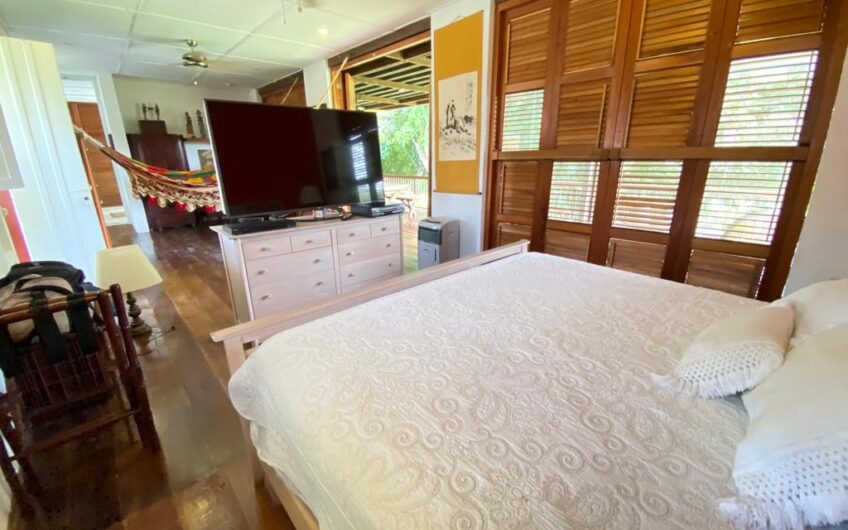 Finca Hotel para la Venta  Estilo Antioqueño – Vía Pueblo Tapao