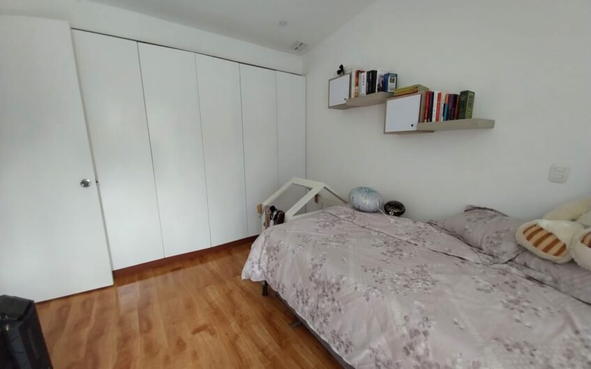 Casa Bifamiliar en Condominio Campestre para la Venta – Vía a Pereira