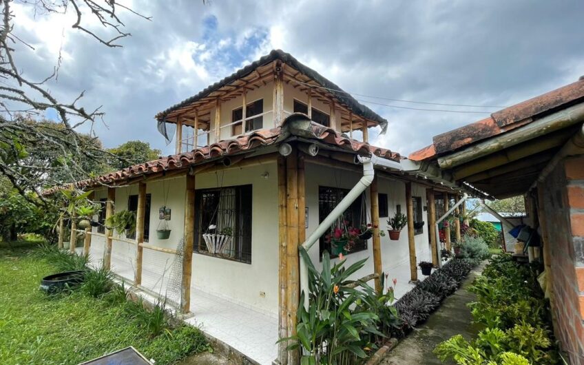 Finca para la Venta – Vía a Quimbaya