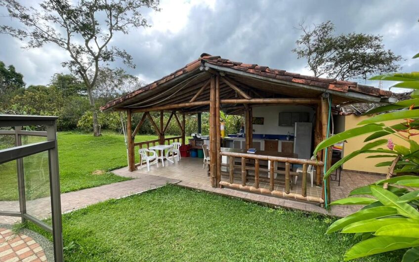 Finca para la Venta – Vía a Quimbaya
