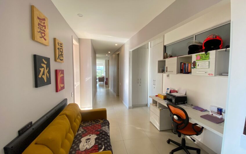 Exclusivo Apartamento  en Alquiler  – Avenida Centenario