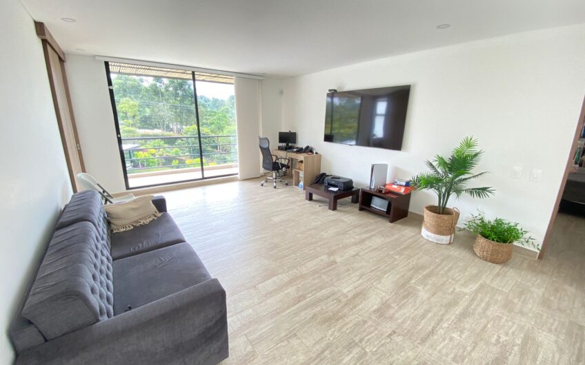 Casa para la Venta en Condominio Campestre – Vía a Circasia