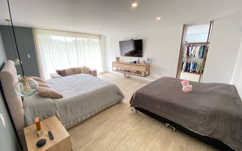 Casa para la Venta en Condominio Campestre – Vía a Circasia