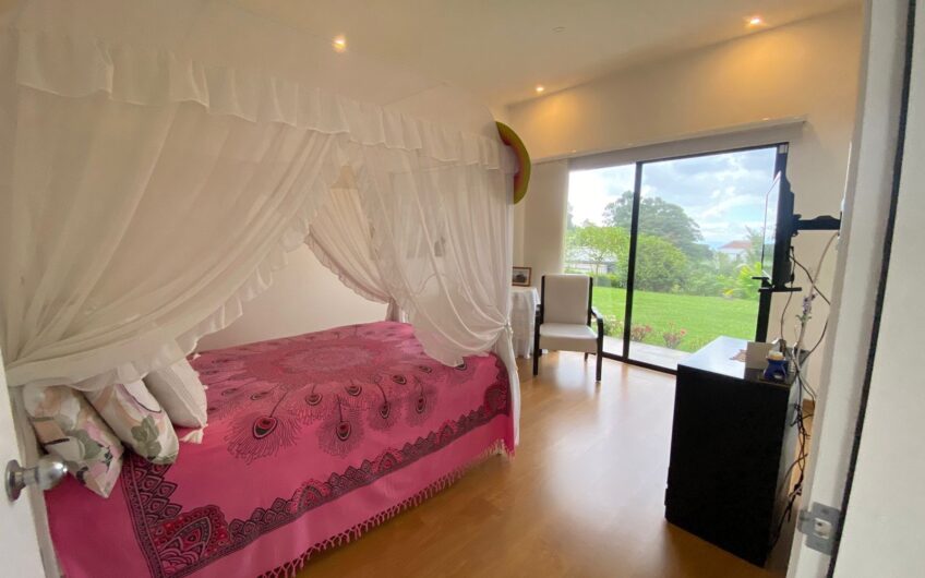 Casa para la Venta en Condominio campestre – Vía a Circasia