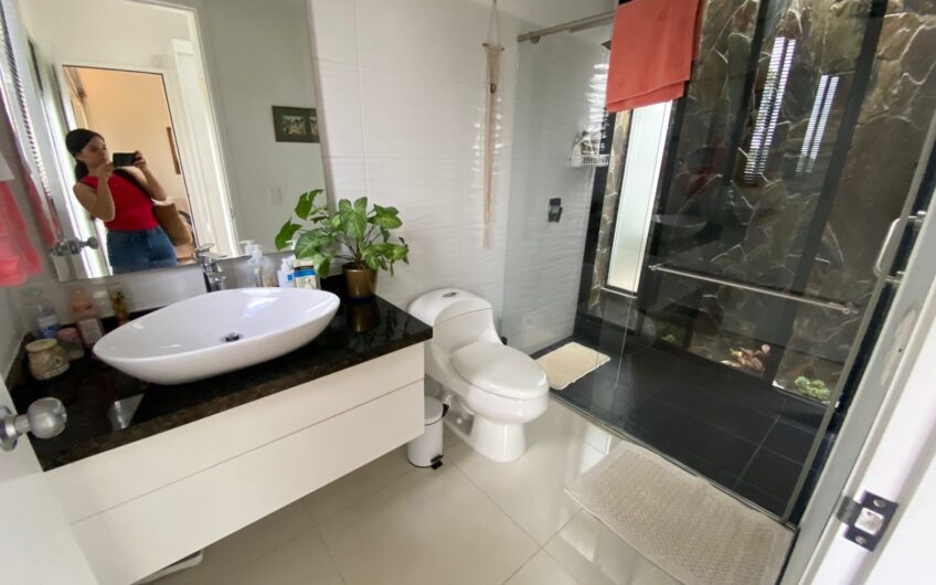 Casa para la Venta en Condominio campestre – Vía a Circasia