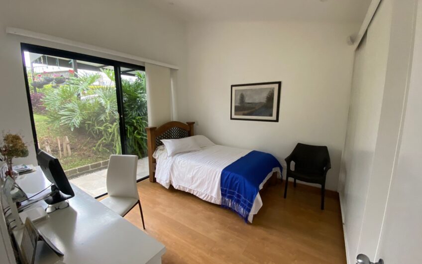 Casa para la Venta en Condominio campestre – Vía a Circasia