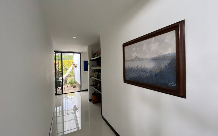 Casa para la Venta en Condominio campestre – Vía a Circasia
