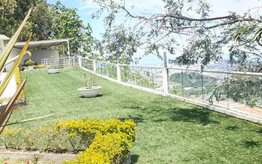 Casa Campestre Para la Venta en Manizales