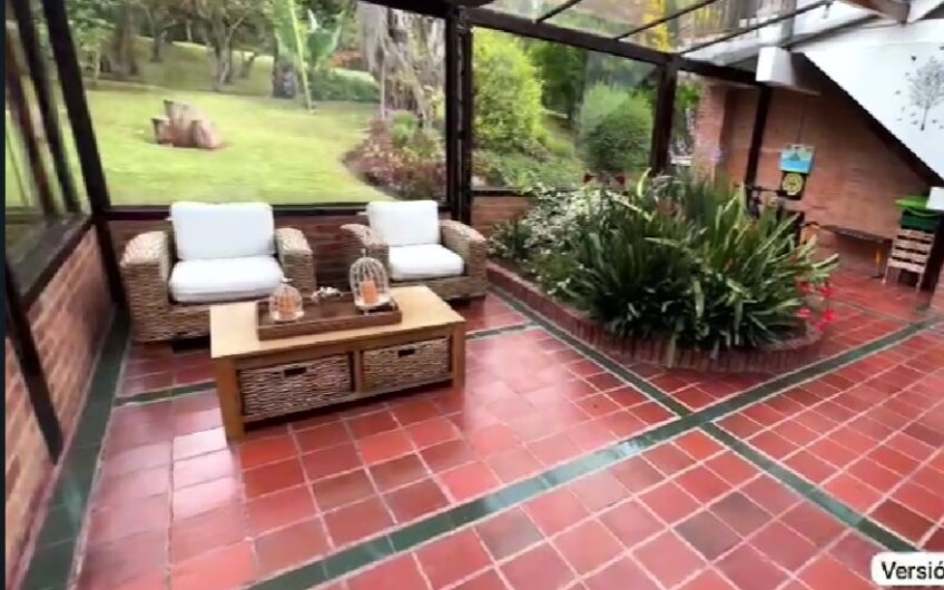 Casa Campestre Amoblada Para La Venta En Bogotá