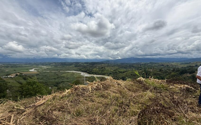 Lotes Campestres Para La Venta – Vista al Valle de Maravelez