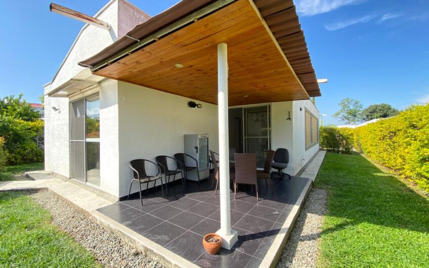 Casa Campestre Para La Venta Vía al Caimo Aeropuerto