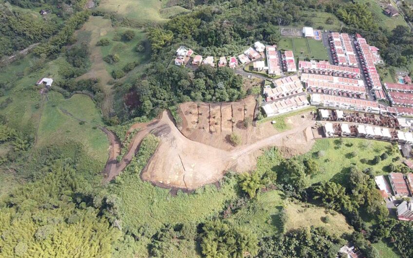 Lotes Estilo Campestres  En Conjunto Cerrado Para la Venta Norte de Armenia