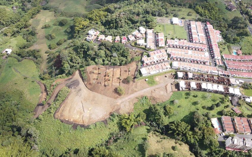 Lotes Estilo Campestres  En Conjunto Cerrado Para la Venta Norte de Armenia