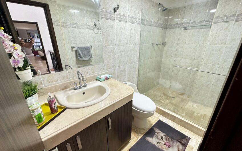 Casa Para La Venta Norte de Armenia Conjunto Cerrado