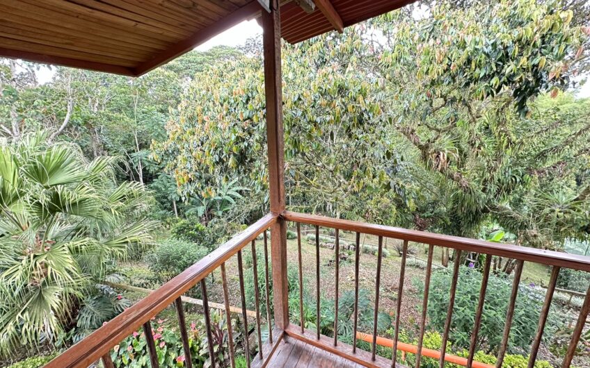 Casa Campestre Para la Venta – Vía a Circasia