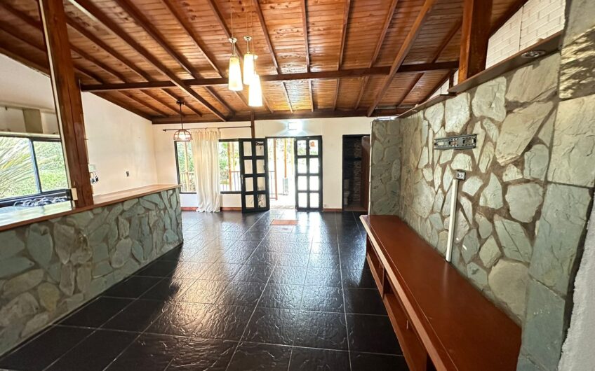 Casa Campestre Para la Venta – Vía a Circasia