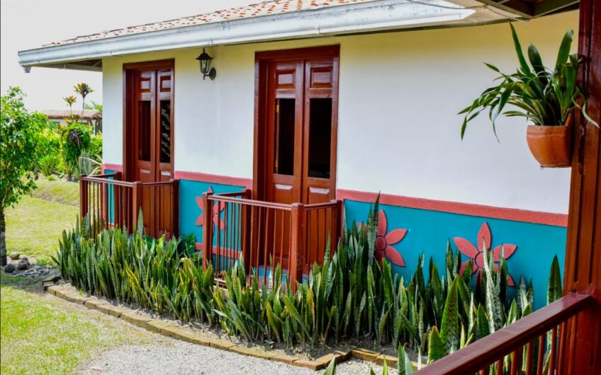 Casa Campestre para la Venta – Montenegro, Quindío
