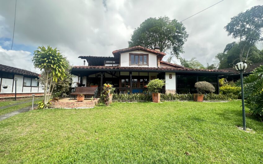 Casa Campestre para Alquiler – Circasia Quindio